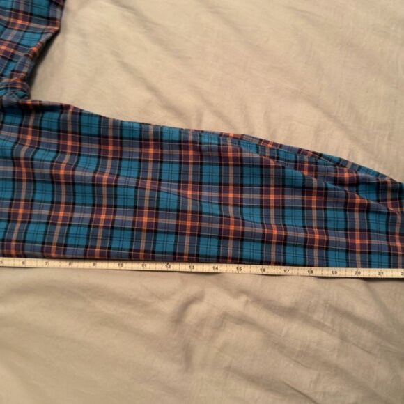 Patagonia - Long Sleeve Plaid Button Down - XL - Picture 4 of 5